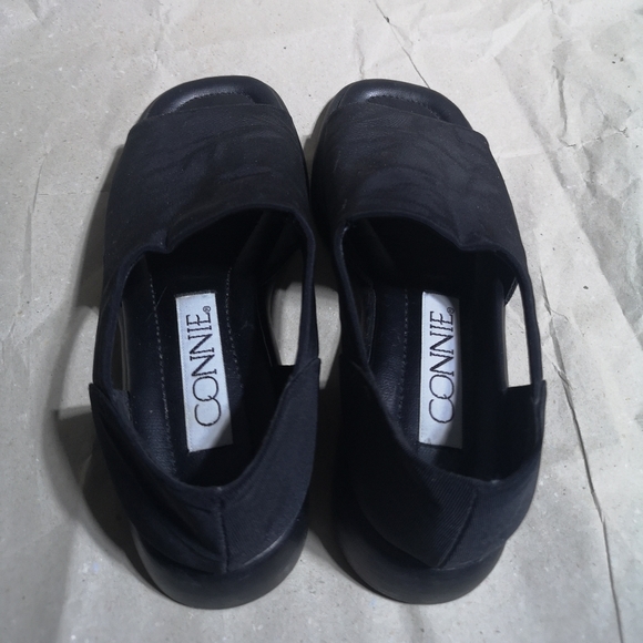 Vintage Cutout Elastic Band Black Sandals for Hipster Boho Summer - Picture 11 of 11